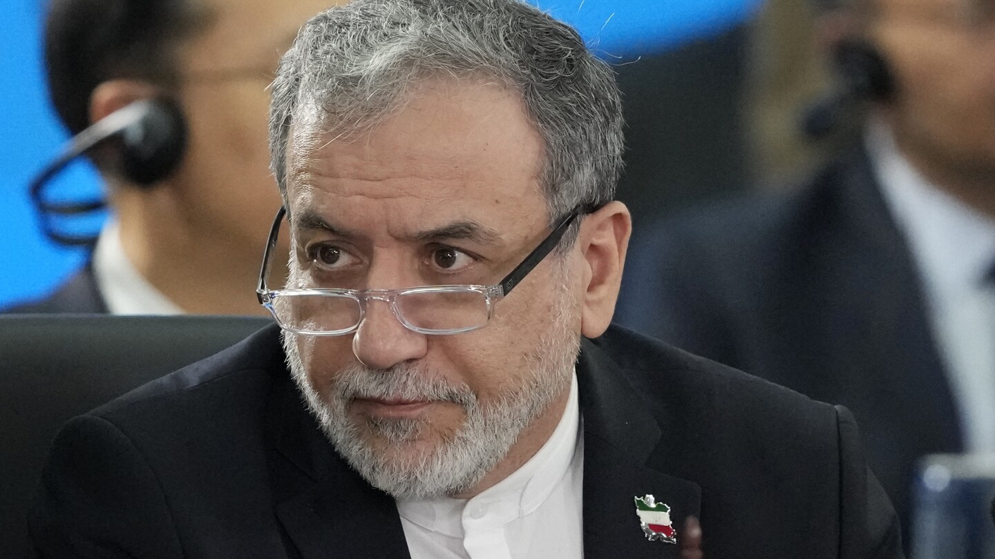 Iran talks with France, Germany and Britain over UN sanctions threat